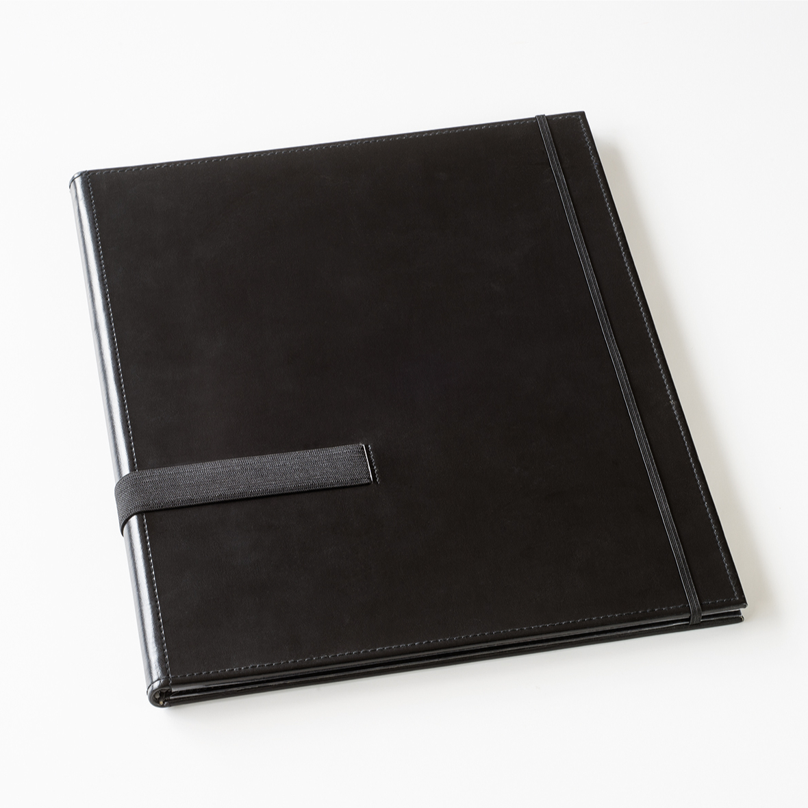 Libreta de Pentagramas A4, con correa de mano, Negro - LEUCHTTURM1917